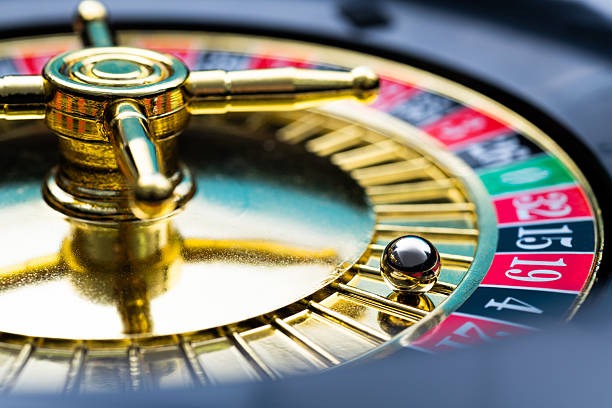 Live-dealer table interface with chat and camera feeds